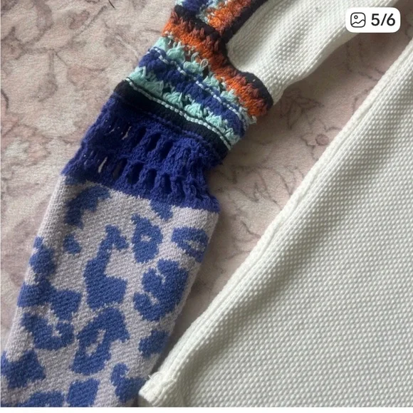 Free People White Top with Blue and Orange Accents - Picture 5 of 5